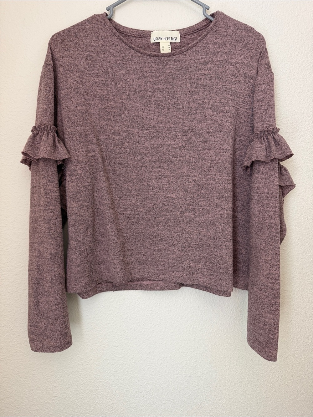 Urban Heritage Ruffled Sleeve Long Sleeve Top